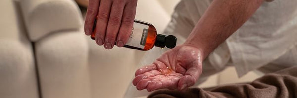 Top 5 Neutrale Massageoliën voor Professioneel Gebruik